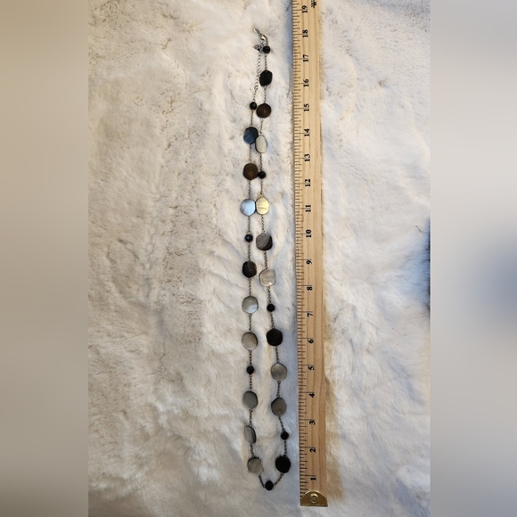 NWT Lia Sophia Long Flat Moonstone Beaded Necklace - Picture 4 of 4